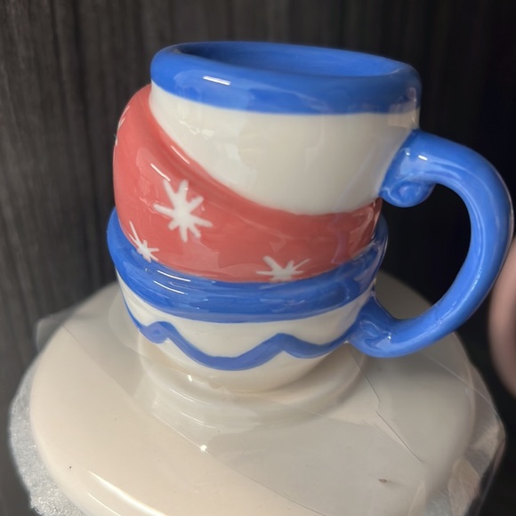 Rae Dunn Disney Alice in Wonderland BNWT mug - Picture 4 of 4